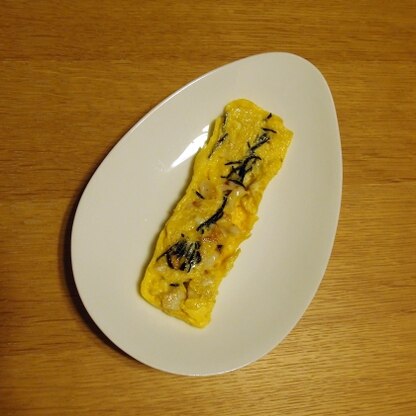 卵1個用のフライパンで作らなかったので、横に細長くなってしまいましたが･･･
美味しくできました
ご馳走様でした